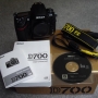 Brand New Nikon D700, D90 con lente
